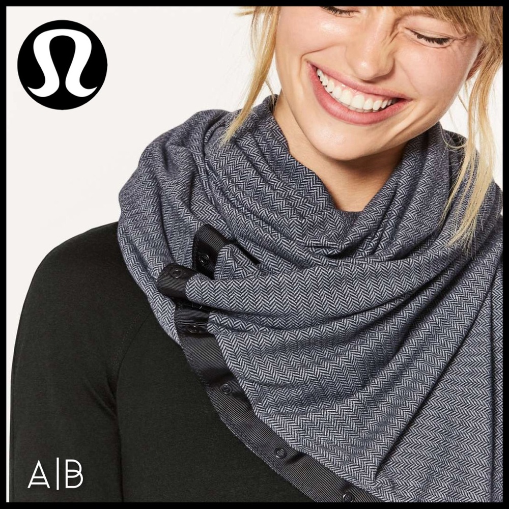 NEW Lululemon Vinyasa Infinity Scarf